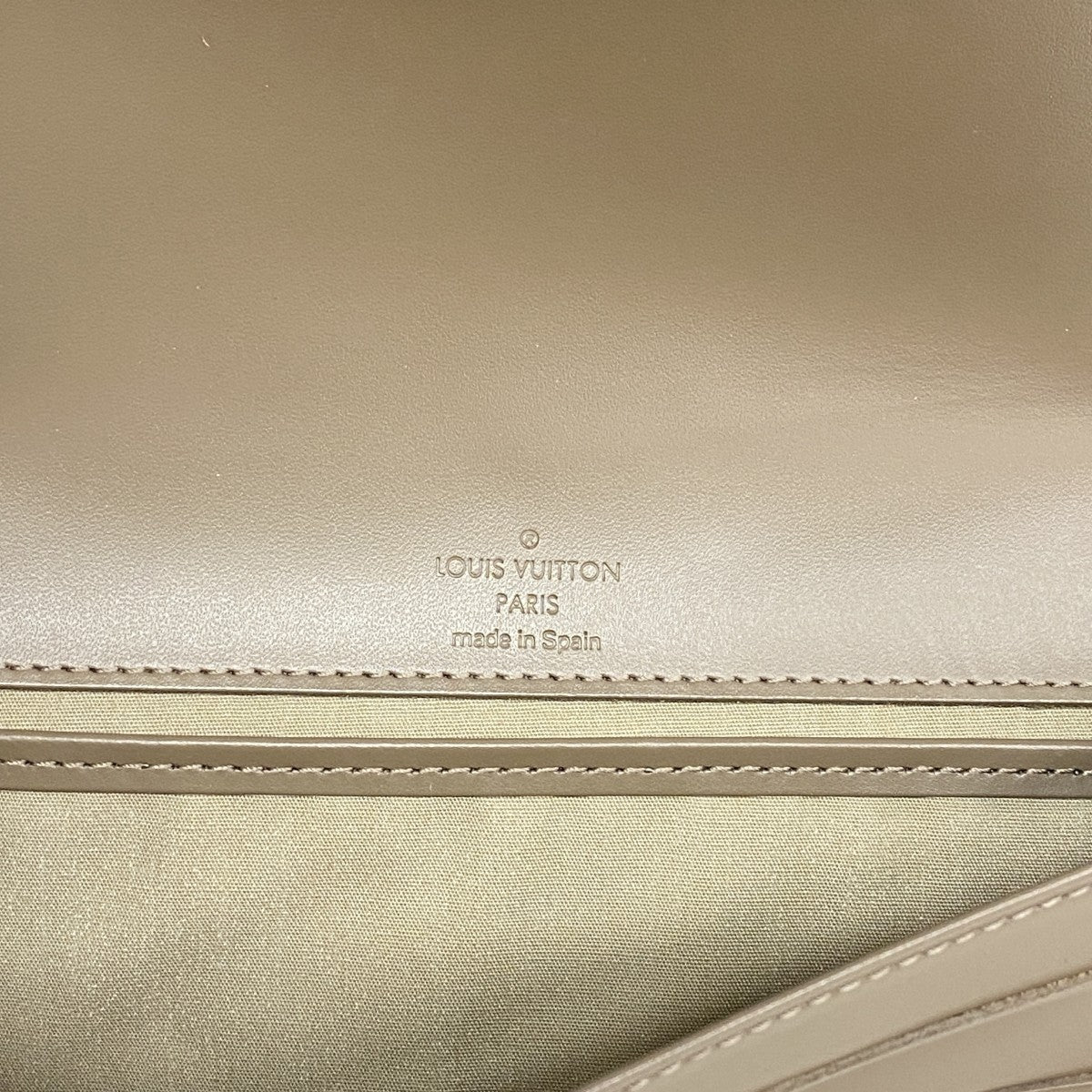【6fa0138-k】ルイヴィトン ショルダーバッグ エピ オンフルール M5273C ペッパー【中古】レディース