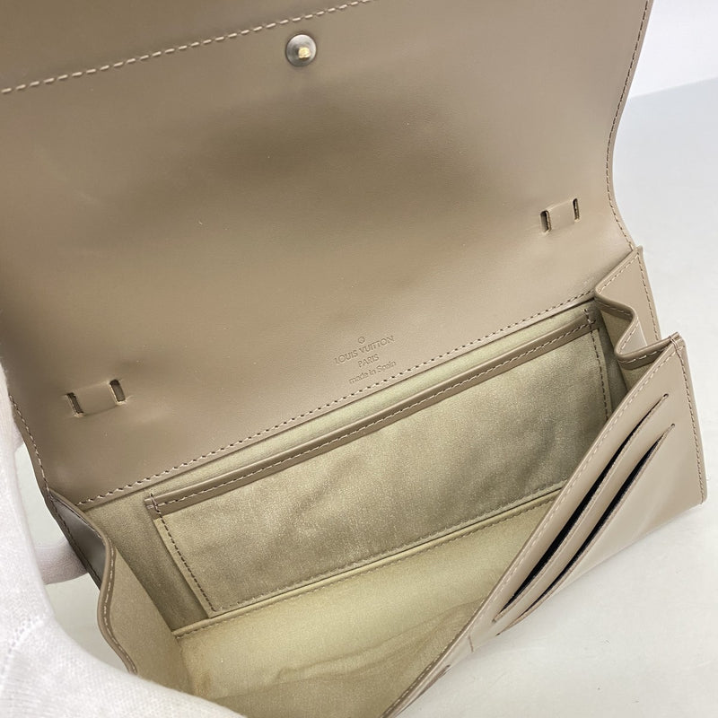 【6fa0138-k】ルイヴィトン ショルダーバッグ エピ オンフルール M5273C ペッパー【中古】レディース