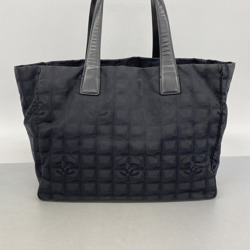 【6fa0190-k】シャネル トートバッグ ニュートラベル ナイロン ブラック ゴールド金具【中古】レディース