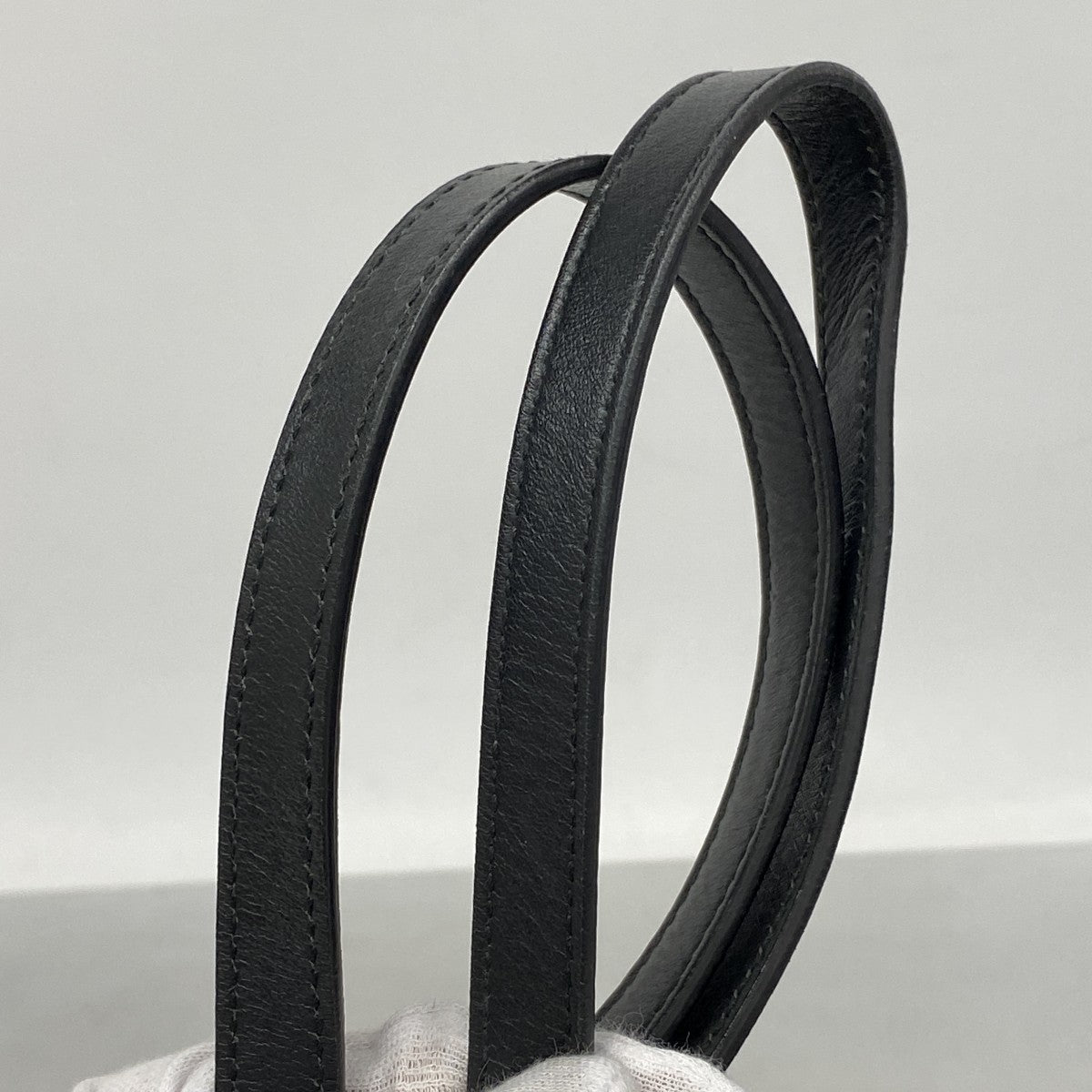 【6fa0195-k】グッチ リュック・デイパック GGマーモント 476671 レザー ブラック ゴールド金具【中古】レディース