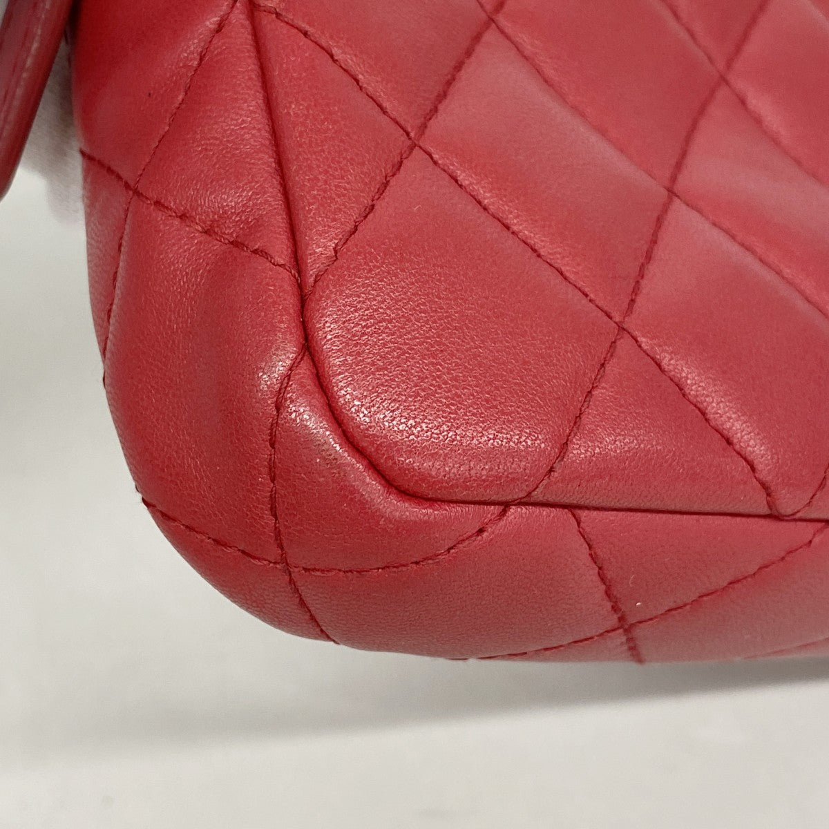 【6fa0214-k】シャネル ショルダーバッグ マトラッセ チェーンショルダー ラムスキン レッド シャンパンゴールド金具【中古】レディース