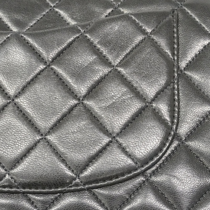 【6fa0222】シャネル ショルダーバッグ マトラッセ Wフラップ Wチェーン ラムスキン ブラック ゴールド金具【中古】レディース