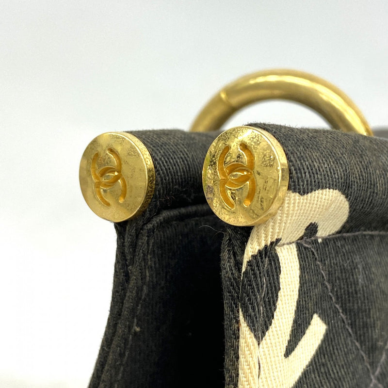 【6fa0228-k】シャネル トートバッグ キャンバス ブラック ホワイト ゴールド金具【中古】レディース
