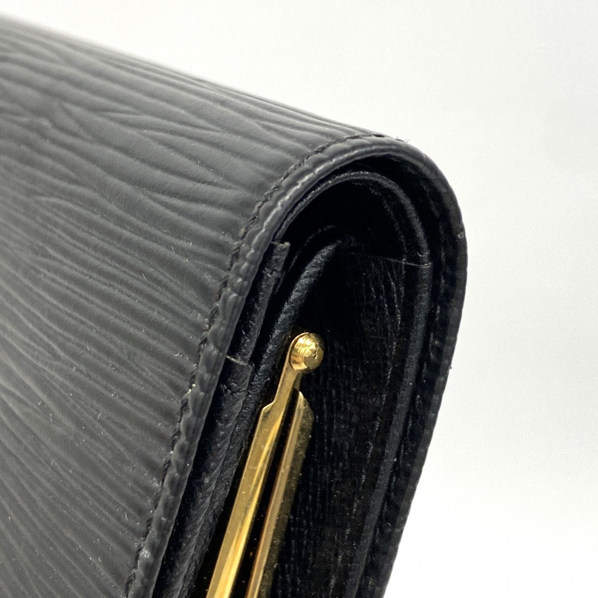 【6fa0234-k】ルイヴィトン 財布 エピ ポルトモネビエヴィエノワ M63642 ノワール【中古】レディース