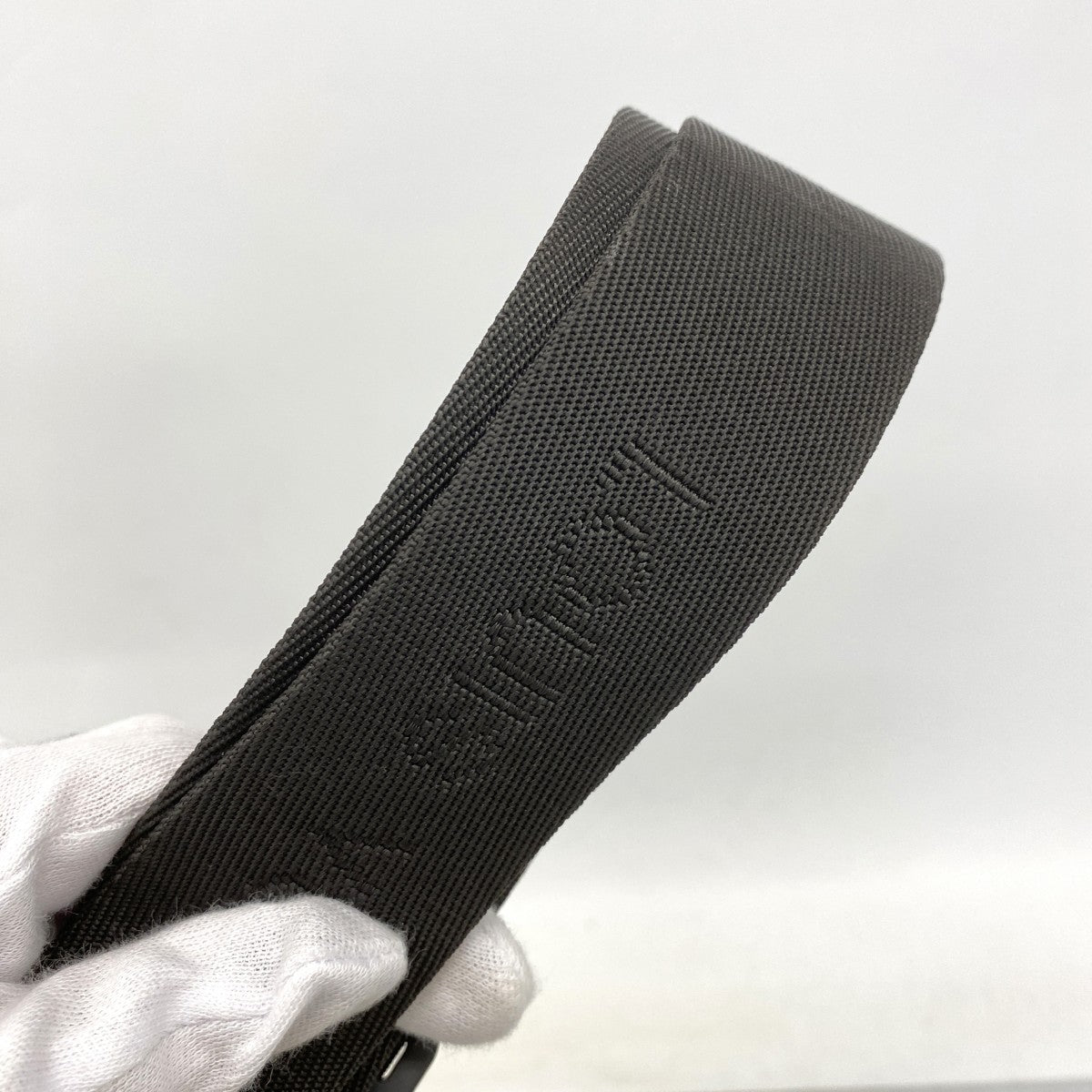 【6fa0265-k】ルイヴィトン ショルダーバッグ タイガ ヤランガ M30822 アルドワーズ【中古】メンズ