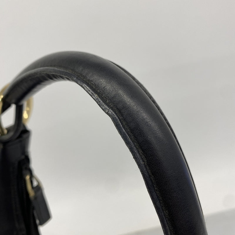 【6fa0283-k】グッチ ショルダーバッグ 001 4157 ナイロンキャンバス ブラック ゴールド金具【中古】レディース