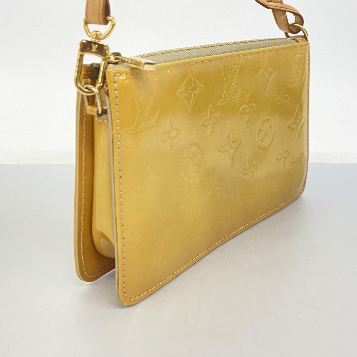 【6fa0286-k】ルイヴィトン ポーチ ヴェルニ レキシントン M91010 ベージュ【中古】レディース