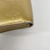 【6fa0287-k】ルイヴィトン 長財布 ヴェルニ ジッピーウォレット M91761 ベージュプードル【中古】レディース