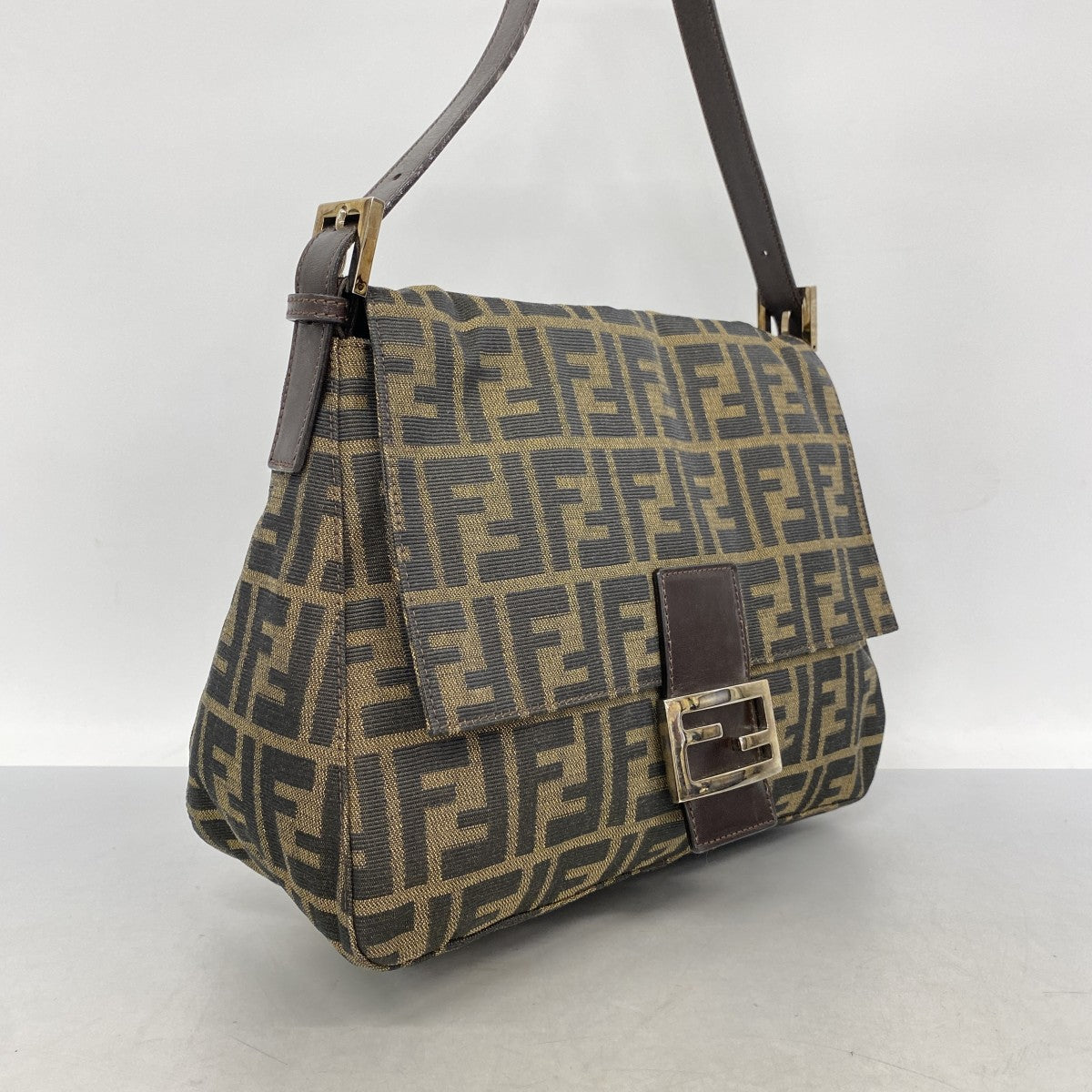 【6fa0300】フェンディ ハンドバッグ ズッカ マンマバケット ナイロンキャンバス ブラウン シルバー金具【中古】レディース