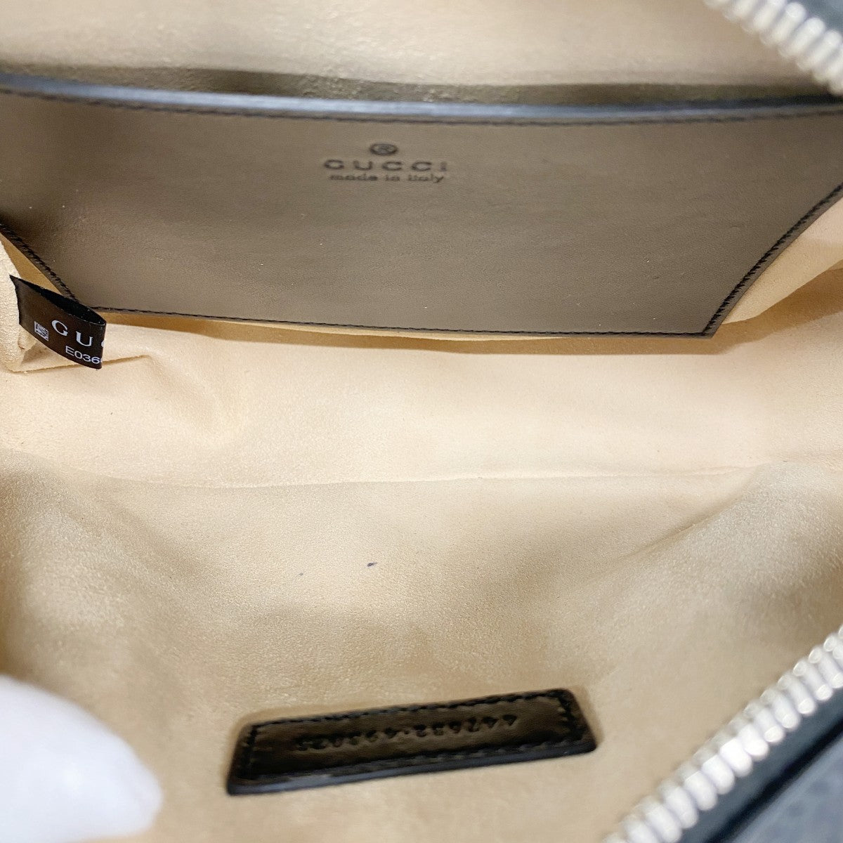 【6fa0305-k】グッチ ショルダーバッグ GGマーモント 447632 レザー ブラック シルバー金具【中古】レディース