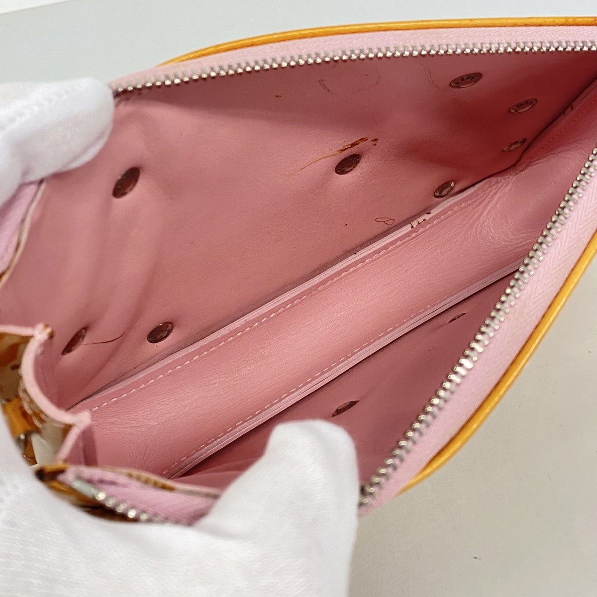 【6fa0317-k】ルイヴィトン ポーチ ヴェルニ フラワーレキシントン M92248 ピンク【中古】レディース