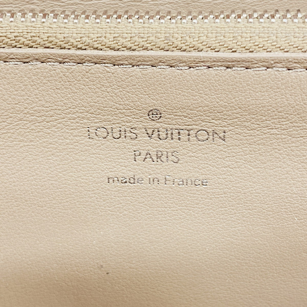 【6fa0338-k】ルイヴィトン 長財布 ポルトフォイユコメット M60148 マグノリア【中古】レディース