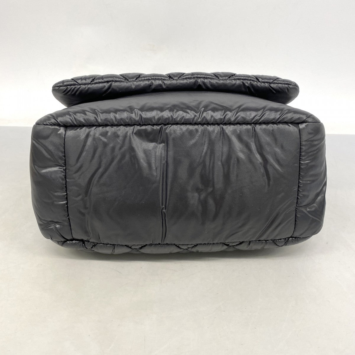 【6fa0368-k】シャネル ショルダーバッグ コココクーン ナイロン ブラック シルバー金具【中古】レディース