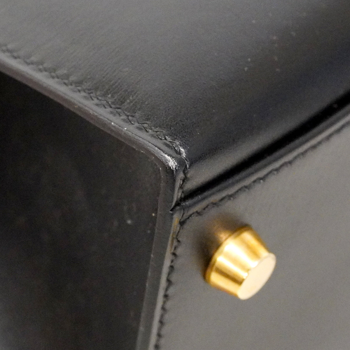 【6fa0379】エルメス ハンドバッグ ケリー32 ボックスカーフ ブラック ゴールド金具 □F刻印 2wayバッグ【中古】レディース