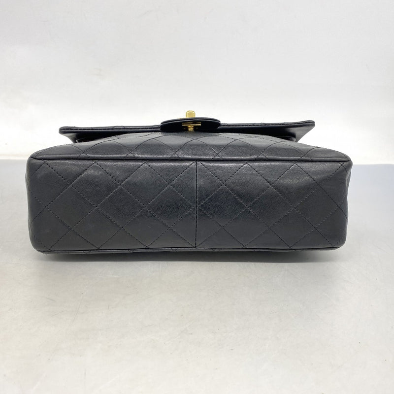 【6fa0391-h】シャネル ショルダーバッグ マトラッセ Wフラップ Wチェーン ラムスキン ブラック ゴールド金具【中古】レディース