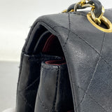 【6fa0391-h】シャネル ショルダーバッグ マトラッセ Wフラップ Wチェーン ラムスキン ブラック ゴールド金具【中古】レディース
