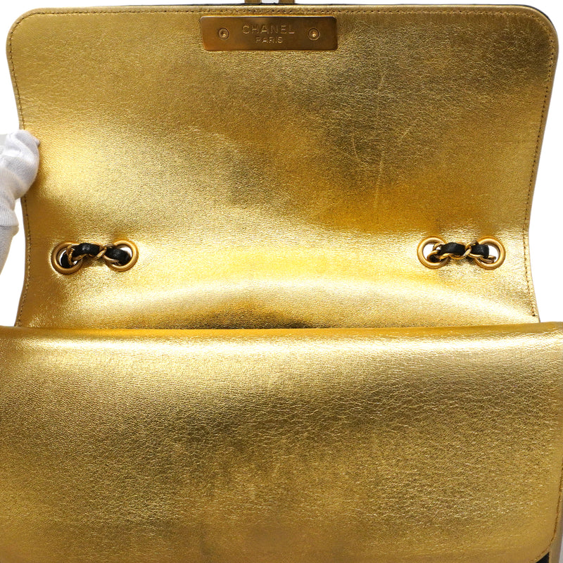 【6fa0400-k】シャネル ショルダーバッグ マトラッセ Wチェーン ラムスキン ブラック ゴールド ゴールド金具【中古】レディース