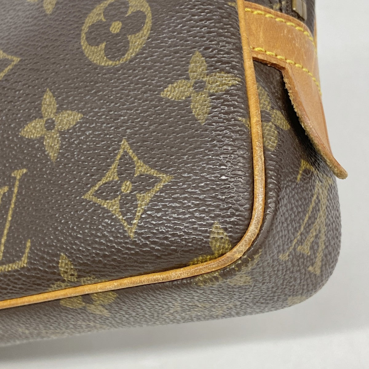 【6fa0422】ルイヴィトン ショルダーバッグ モノグラム ポシェットマルリーバンドリエール M51828 ブラウン【中古】レディース