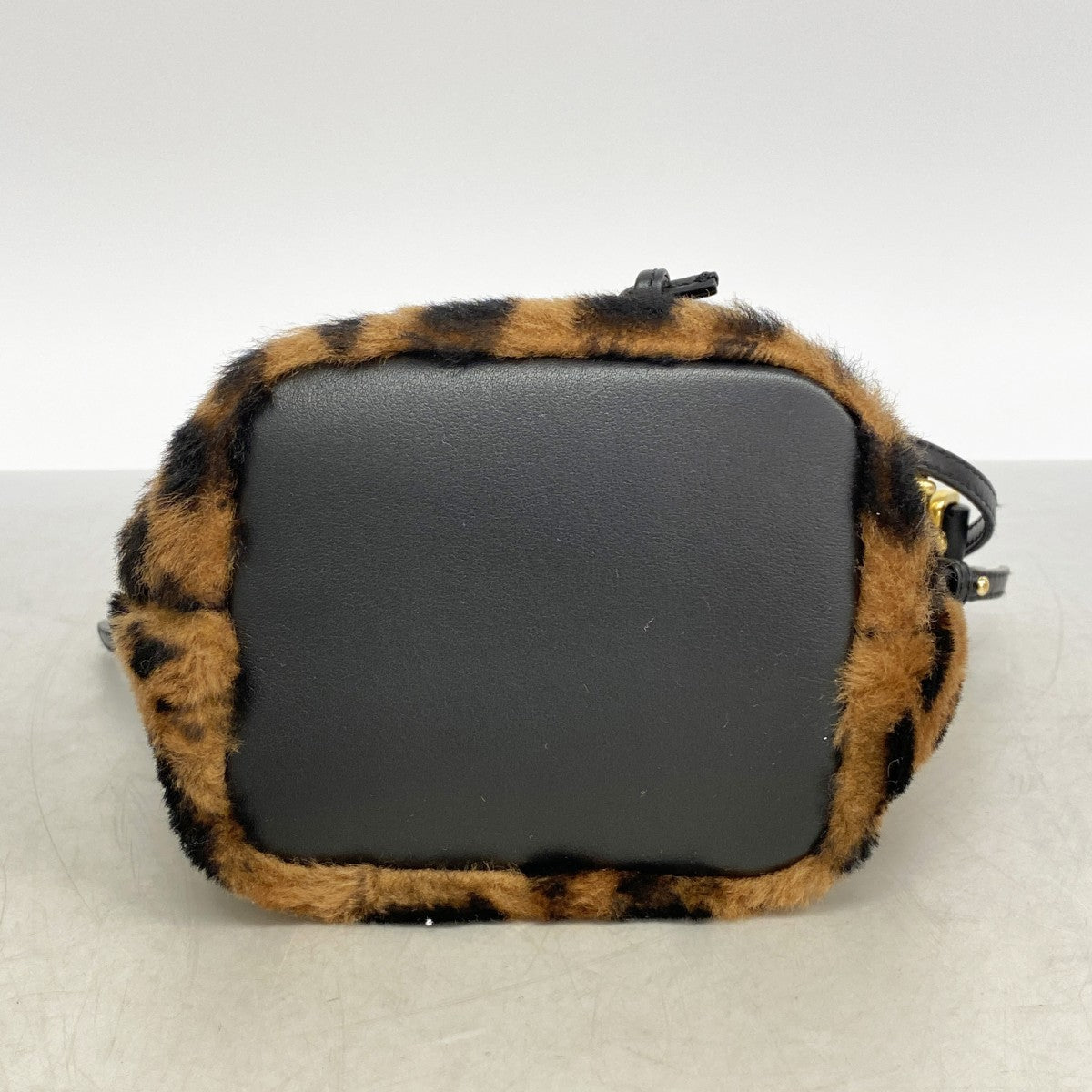【6fa0433】フェンディ ハンドバッグ ズッカ モントレゾール ファー ブラウン ブラック ゴールド金具 2wayバッグ【中古】レディース