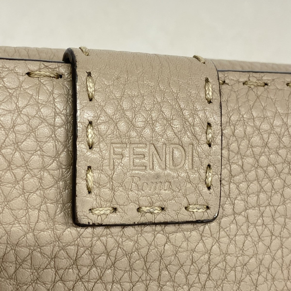 【6fa0463】フェンディ 長財布 セレリア ピーカブー レザー ベージュ シルバー金具【中古】レディース