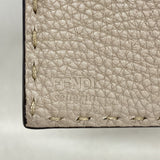 【6fa0463】フェンディ 長財布 セレリア ピーカブー レザー ベージュ シルバー金具【中古】レディース