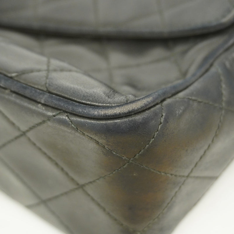 【6fa0491】シャネル ショルダーバッグ マトラッセ フリンジ付きチェーンショルダー ラムスキン ブラック ゴールド金具【中古】レディース