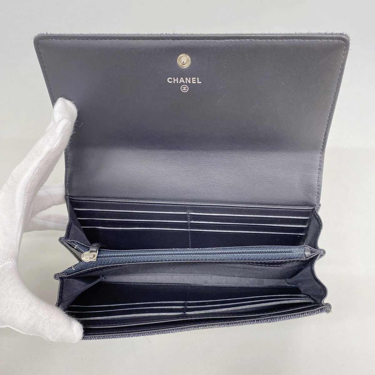 【6fa0528-k】シャネル 長財布 ドーヴィル デニム ブラック オレンジ シルバー金具【中古】レディース
