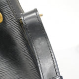 【6fa0536-k】ルイヴィトン ショルダーバッグ エピ プチノエ M44102 ノワール【中古】レディース