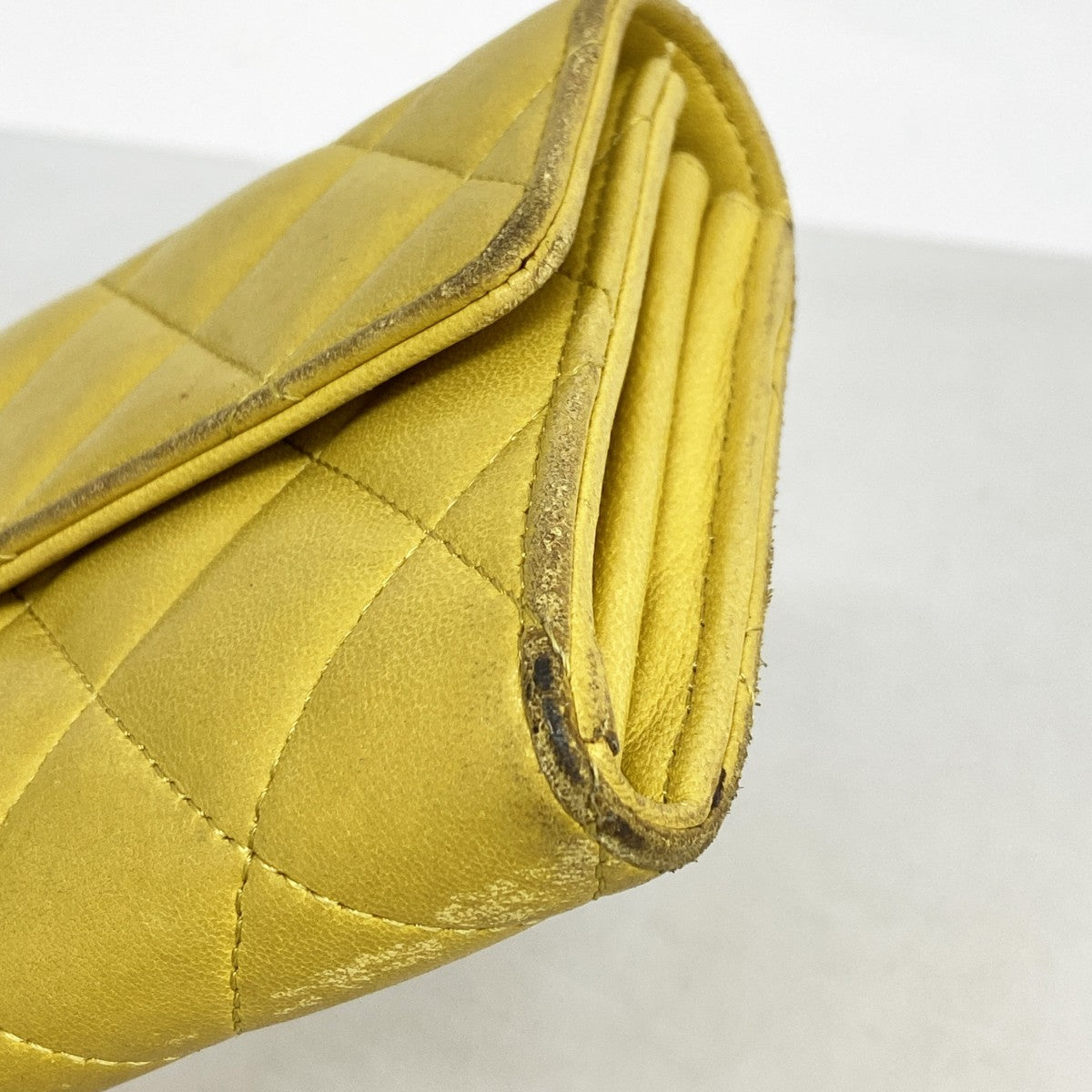 【6fa0578】シャネル 長財布 マトラッセ ラムスキン イエロー シルバー金具【中古】レディース
