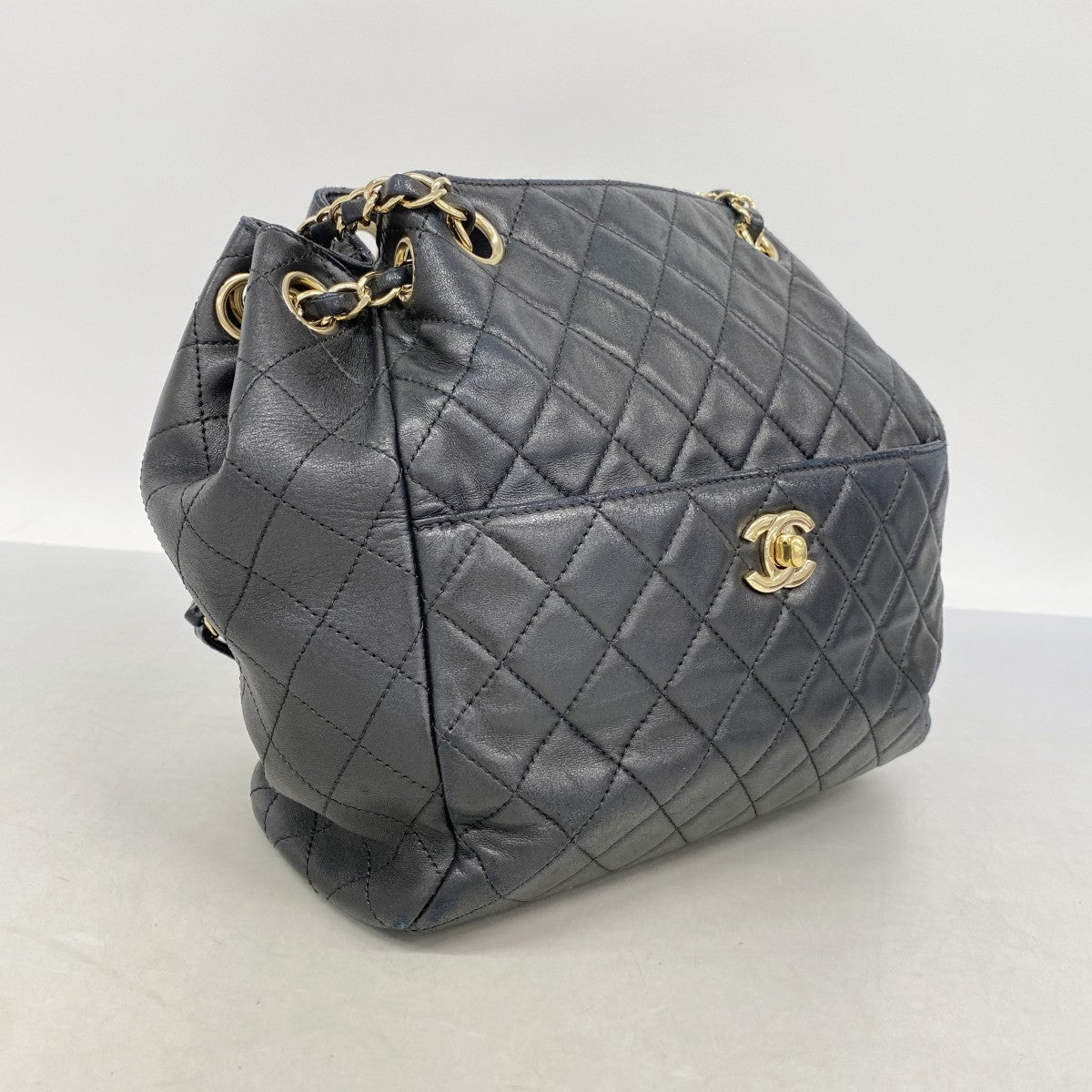 【6fa0579-k】シャネル ショルダーバッグ マトラッセ チェーンショルダー ラムスキン ブラック ゴールド金具【中古】レディース