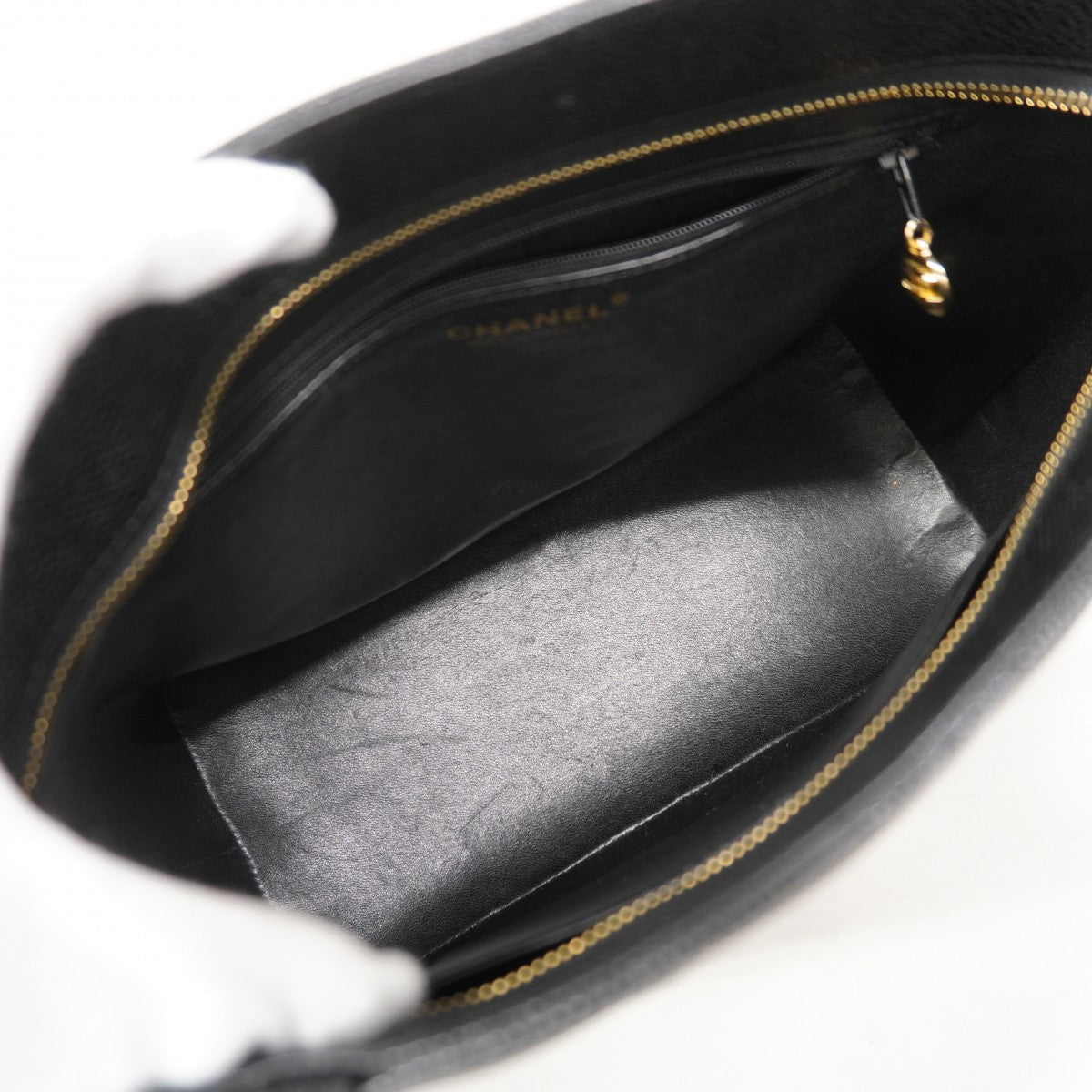 【6fa0620-k】シャネル トートバッグ 復刻トート キャビアスキン ブラック ゴールド金具【中古】レディース