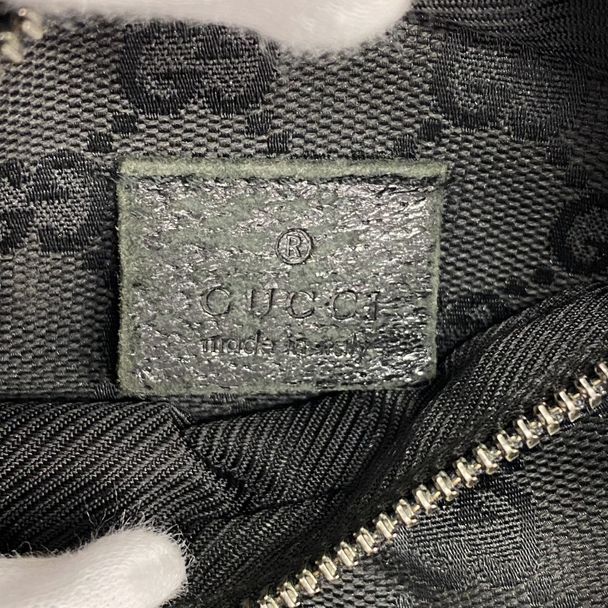 【6fa0629-k】グッチ ウエストバッグ GGキャンバス 28566 キャンバス ブラック シルバー金具【中古】レディース
