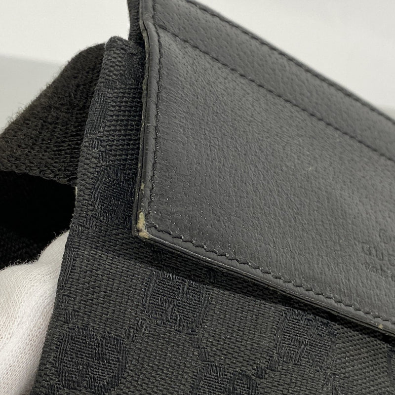 【6fa0629-k】グッチ ウエストバッグ GGキャンバス 28566 キャンバス ブラック シルバー金具【中古】レディース