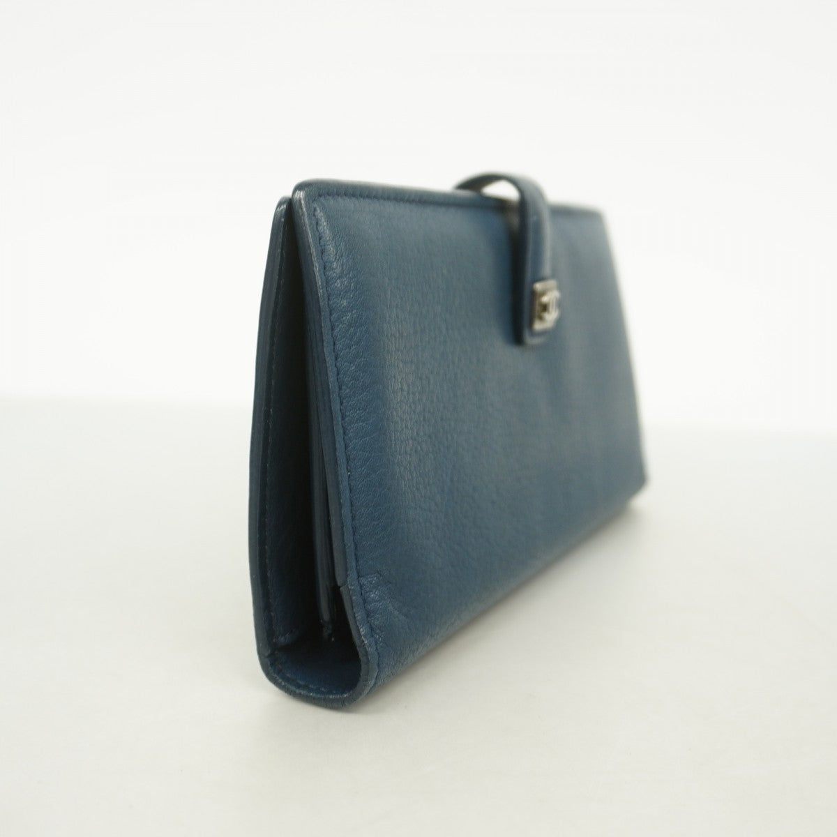 【6fa0678-k】シャネル 長財布 レザー ブルー シルバー金具【中古】レディース