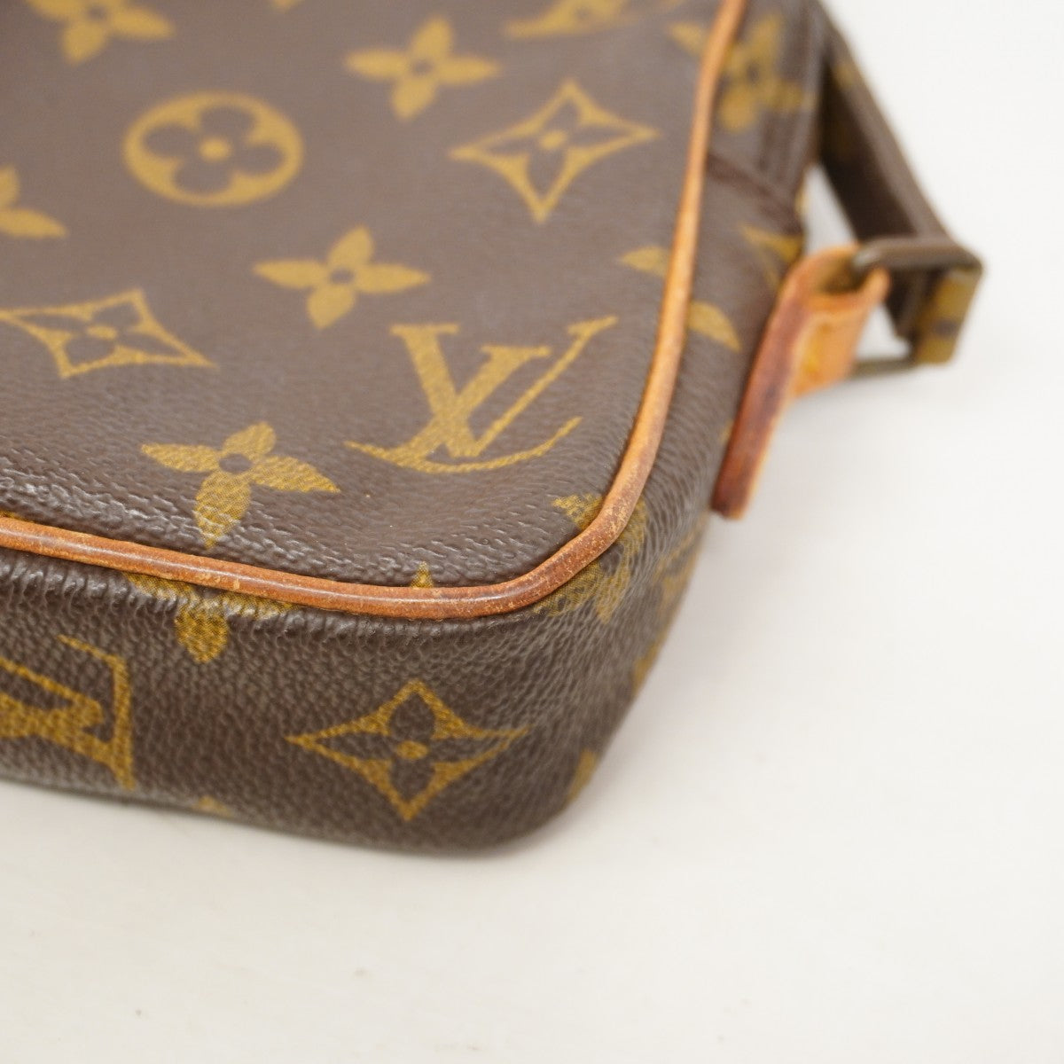 【6fa0709】ルイヴィトン ショルダーバッグ モノグラム ミニダヌーブ M45268 ブラウン【中古】レディース