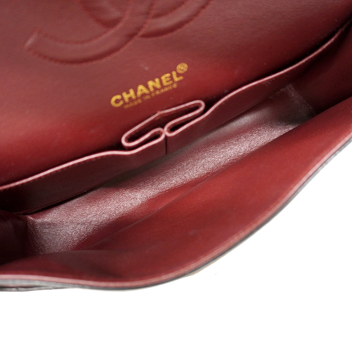 【6fa0732】シャネル ショルダーバッグ マトラッセ Wフラップ Wチェーン ラムスキン ブラック ゴールド金具【中古】レディース