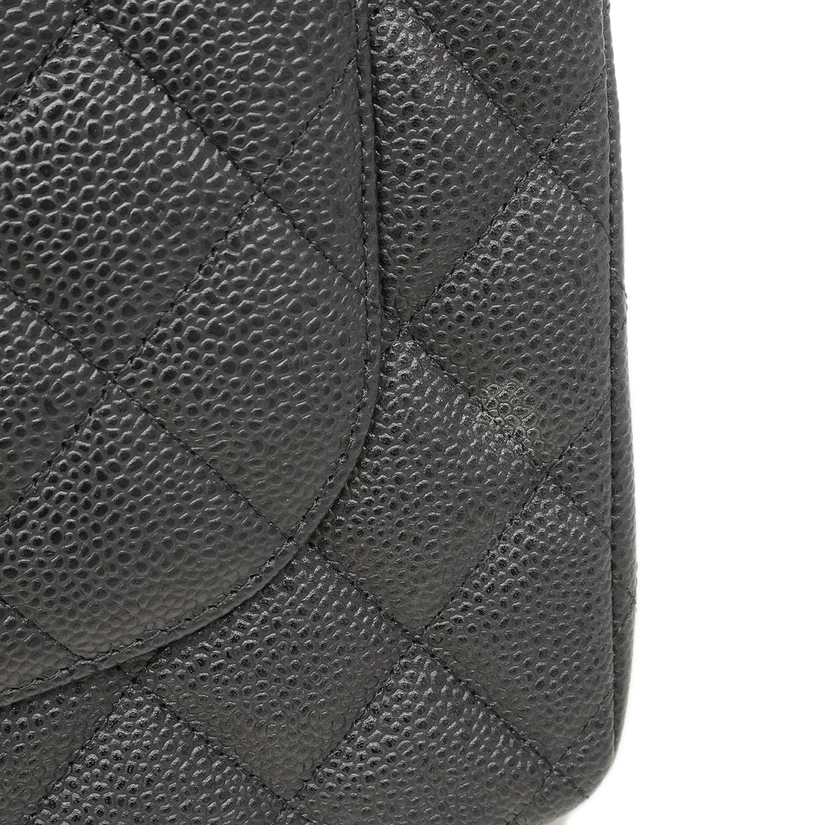 【6fa0736】シャネル ショルダーバッグ デカマトラッセ Wフラップ Wチェーン キャビアスキン ブラック シルバー金具【中古】レディース