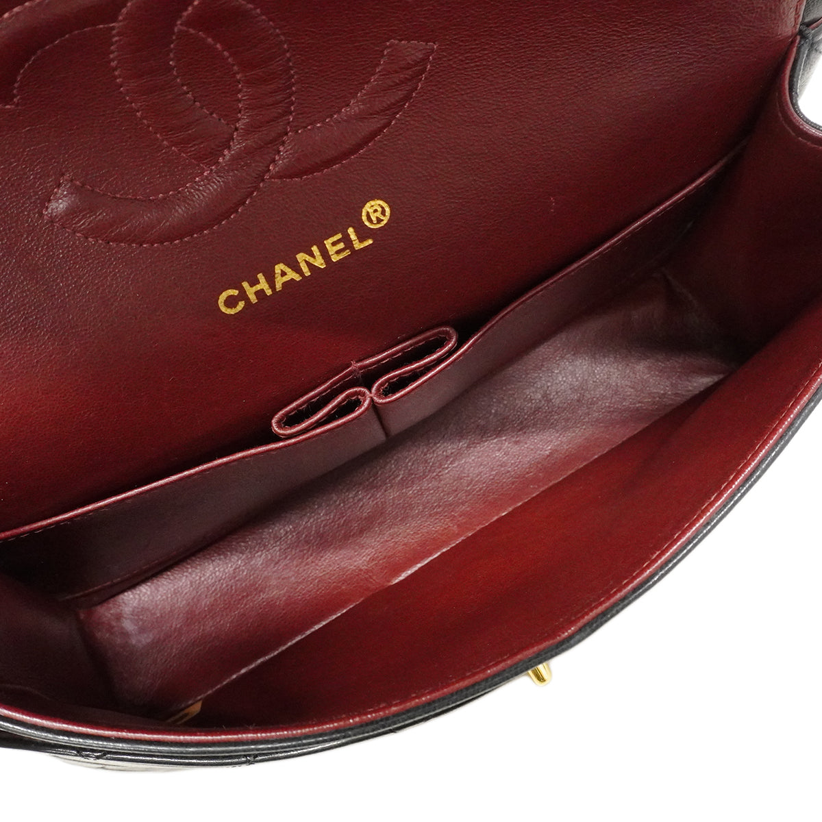 【6fa0738】シャネル ショルダーバッグ マトラッセ Wフラップ Wチェーン ラムスキン ブラック ゴールド金具【中古】レディース