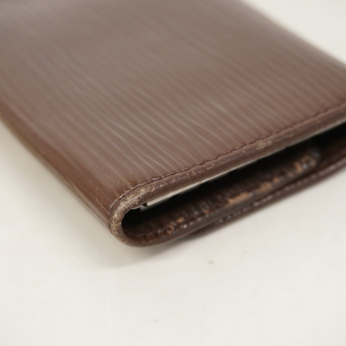 【6fa0770】ルイヴィトン キーケース エピ ミュルティクレ6 M6381D モカ【中古】メンズ レディース ユニセックス