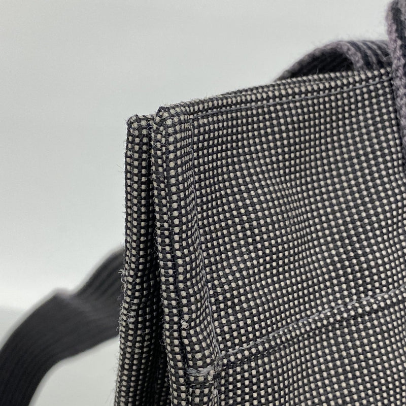 【6fa0778】エルメス リュック・デイパック エールラインアドMM キャンバス グレー シルバー金具【中古】メンズ レディース ユニセックス