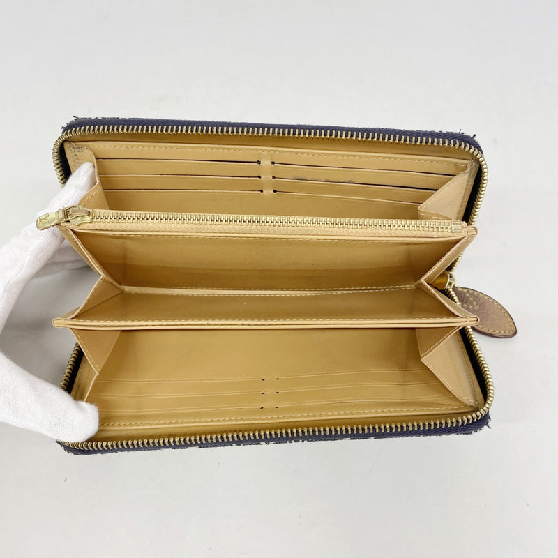 【6fa0782】ルイヴィトン 長財布 モノグラムジャガードSince1854 ジッピーウォレット M80212 ブルー【中古】レディース