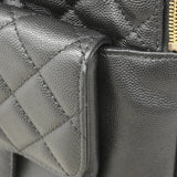 【6fa0795】シャネル リュック・デイパック マトラッセ キャビアスキン ブラック シャンパンゴールド金具【中古】レディース