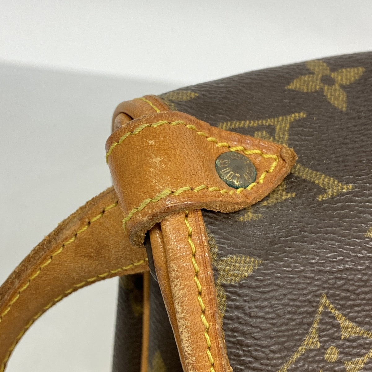 【6fa0816】ルイヴィトン ショルダーバッグ モノグラム ソミュール30 M42256 ブラウン【中古】レディース