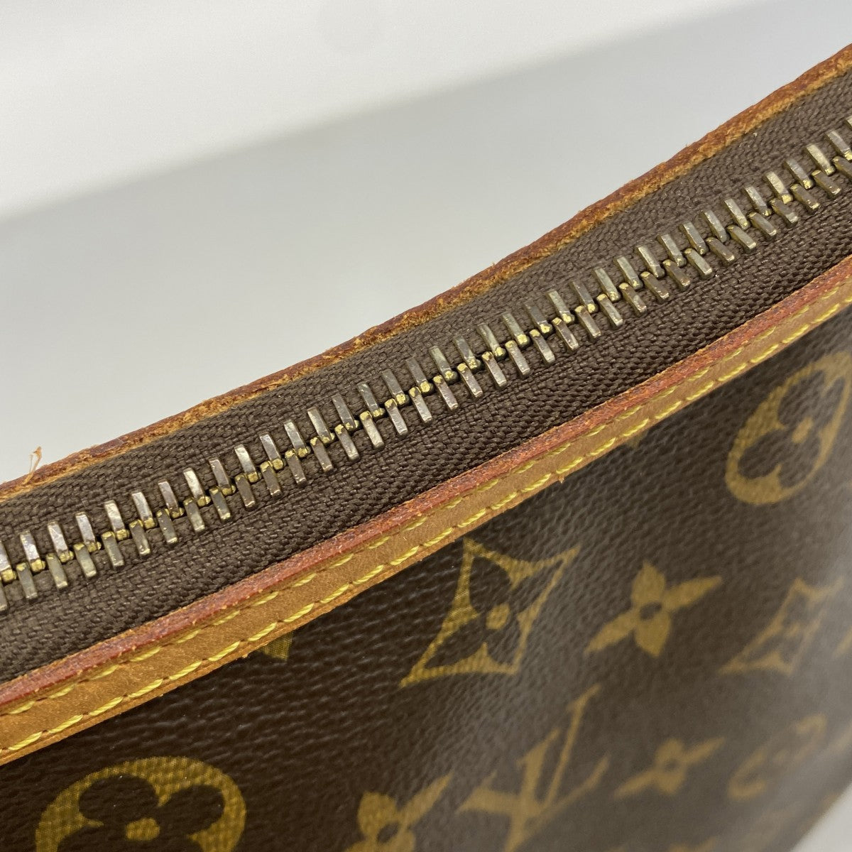 【6fa0840】ルイヴィトン ショルダーバッグ モノグラム オデオンPM M56390 ブラウン【中古】レディース