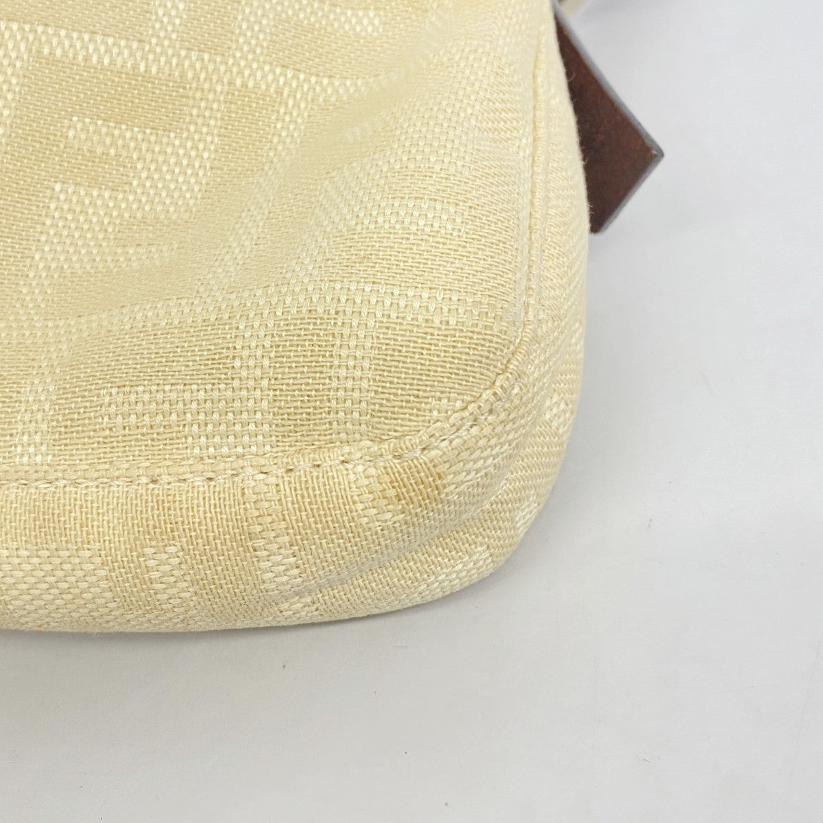 【6fa0853】フェンディ ハンドバッグ ズッカ キャンバス ベージュ シルバー金具【中古】レディース