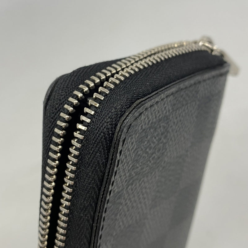 【6fa0888】ルイヴィトン コインケース ダミエ・グラフィット ジッピーコイン パース N63076 ブラック【中古】メンズ