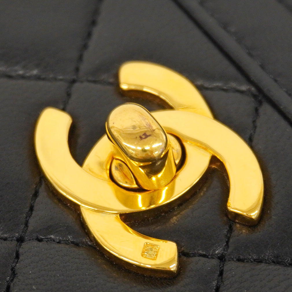 【6fa0895-k】シャネル ショルダーバッグ マトラッセ チェーンショルダー ラムスキン ブラック ゴールド金具【中古】レディース