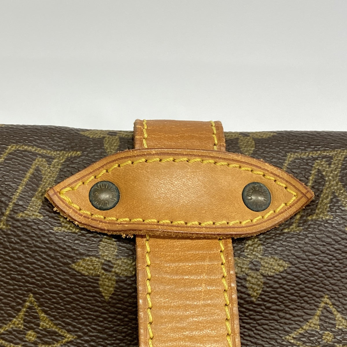 【6fa0942】ルイヴィトン ショルダーバッグ モノグラム ソミュール35 M42254 ブラウン【中古】レディース