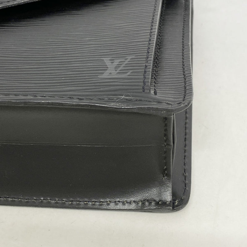 【6fa0943】ルイヴィトン クラッチバッグ エピ ポシェットセリエドラゴンヌ M52762 ノワール【中古】メンズ
