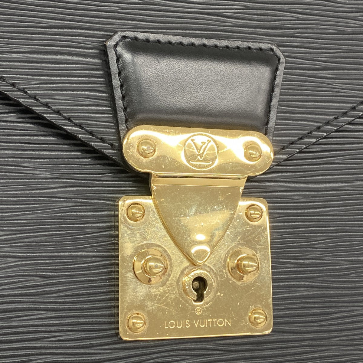 【6fa0943】ルイヴィトン クラッチバッグ エピ ポシェットセリエドラゴンヌ M52762 ノワール【中古】メンズ